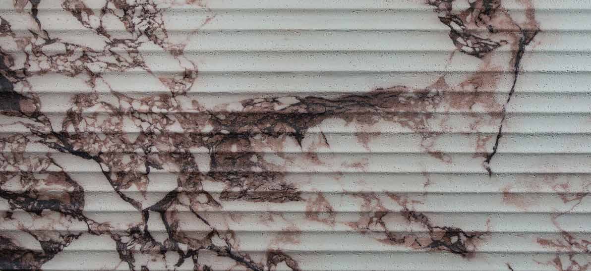 Bulgari Marble Pillar